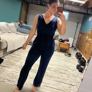 Chic Navy Sleeveless Jumpsuit - can fit up to a small